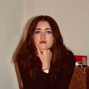 Meet your Posher, Cecilia